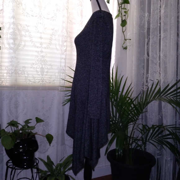 TMG New York Gray Long Sleeved Flowy Dress Size M - Picture 6 of 9